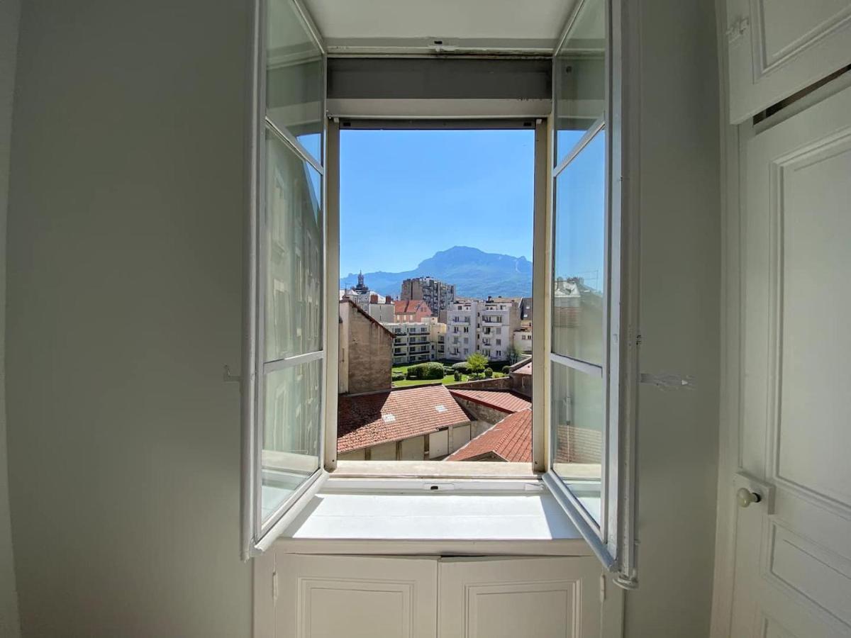 Le Telepherique, Vue Bastille, 6 Pers, 300 M Gare Grenoble Exterior foto